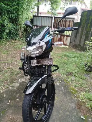 Bajaj Discover 2009