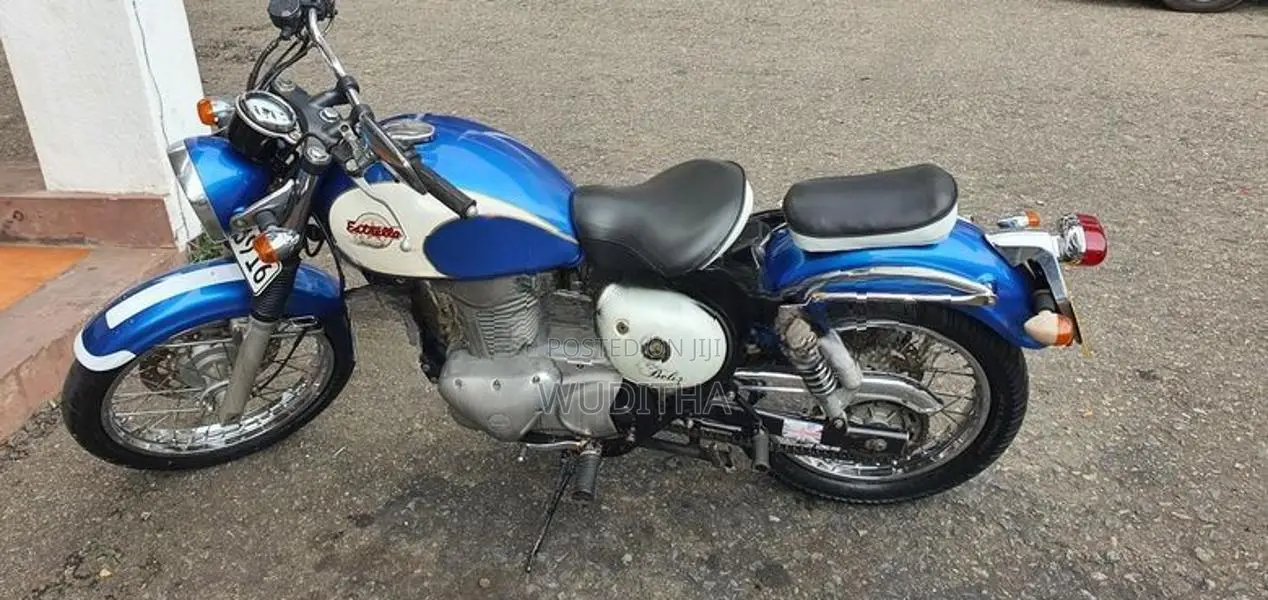 Kawasaki Estrella 2005