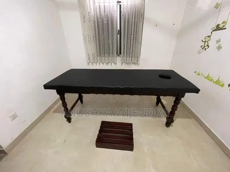 Massage Bed