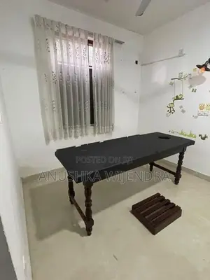 Massage Bed