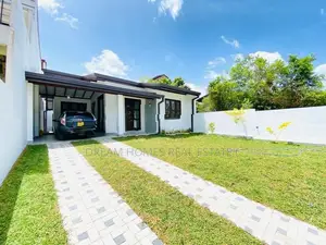 New Modern House for Sale in Athurugiriya