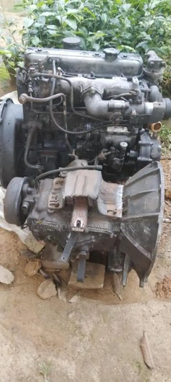 4B A1 එන්ජින් හා ගියර් පෙට්ටිය