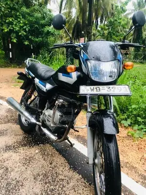 Bajaj CT100 2011