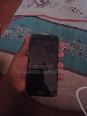 Samsung Galaxy J7 (Used)