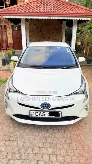 Toyota Prius 2016