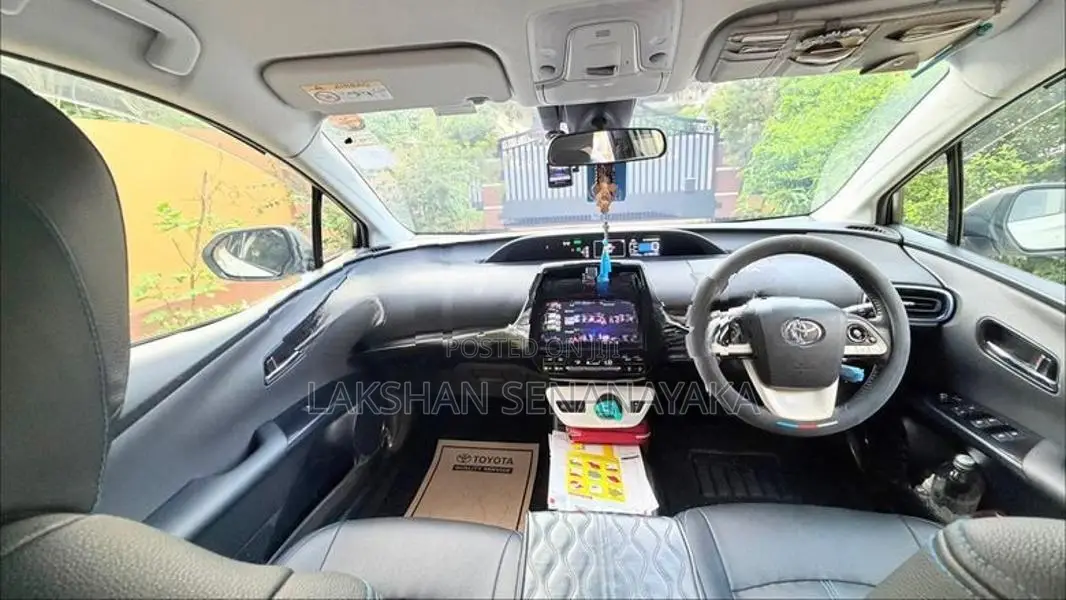 Toyota Prius 2016