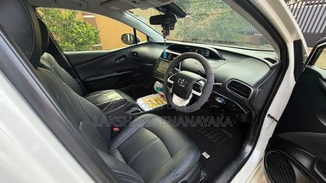 Toyota Prius 2016