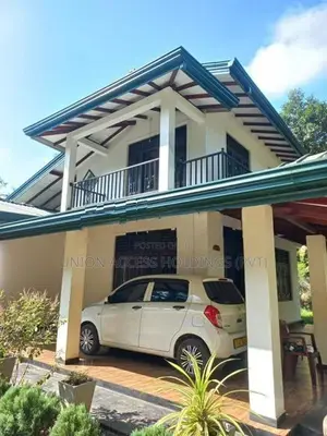 කුරැණැගල කොලඹ හය පාර , තලවත්තෙගෙදර දෙමහල් නිවසක් විකිණීමට