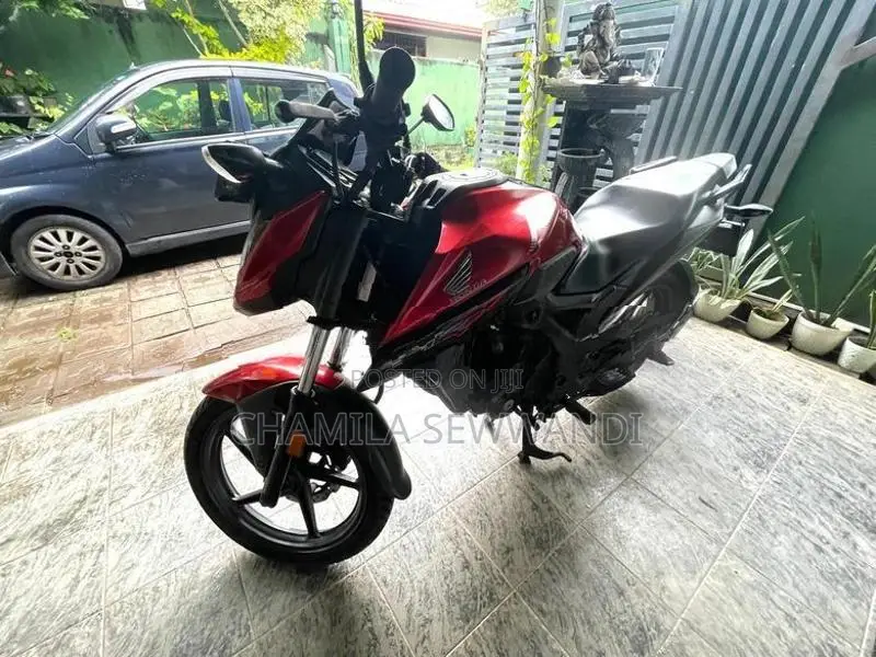 Honda X-Blade 2018