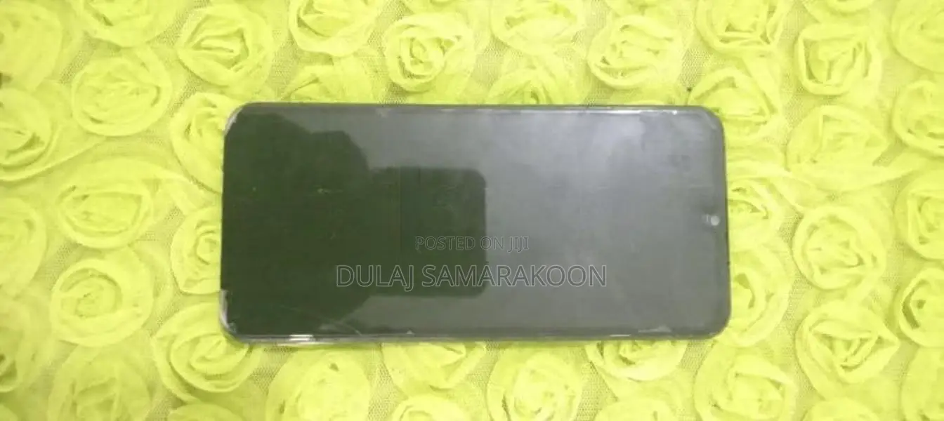 Samsung Galaxy A20 (Used)