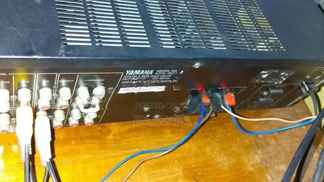 Yamaha Model 501