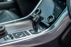 Land Rover Range Sport 2018