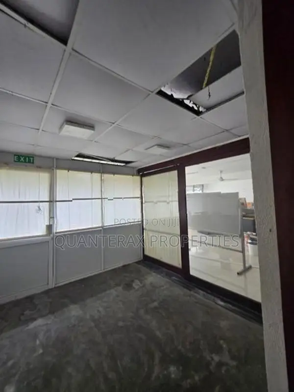 Spacious 6 Bedroom Unfurnished House for Rent – Rajagiriya