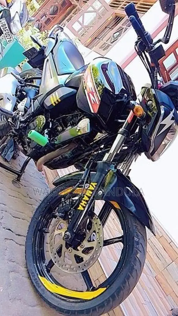 Yamaha FZS V1 2015