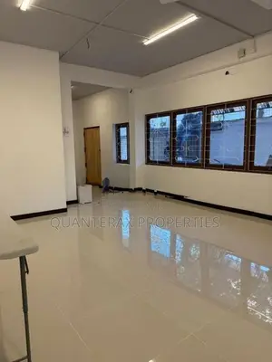 Spacious 6 Bedroom House for Rent – Colombo 08