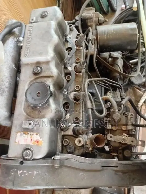 H 100 Engine