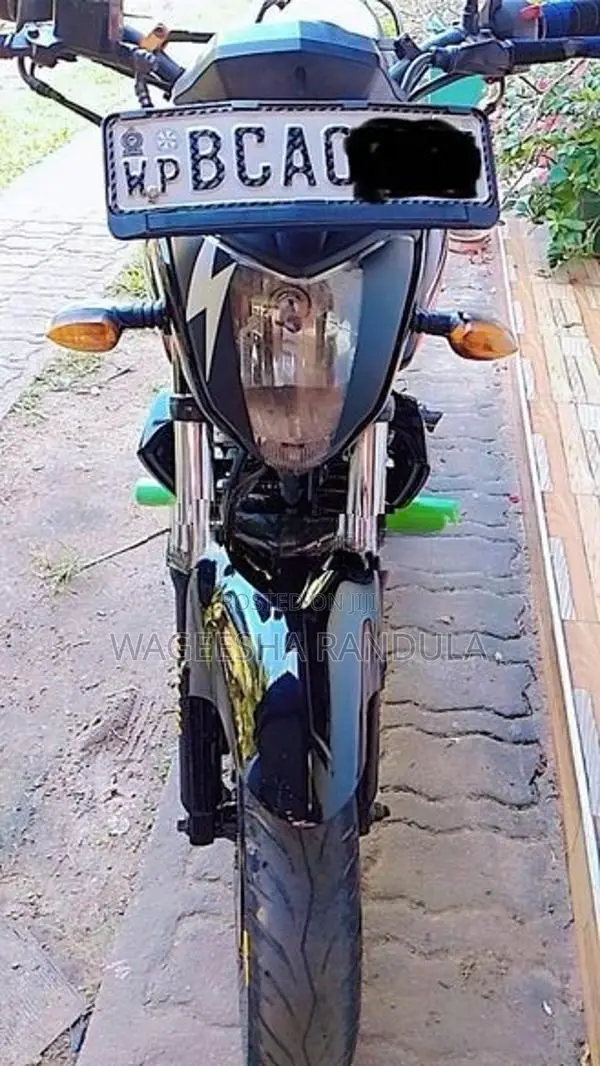Yamaha FZS V1 2015