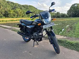 Bajaj Platina 100 2015