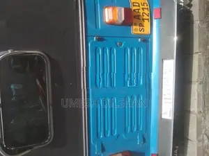 Bajaj RE 2014