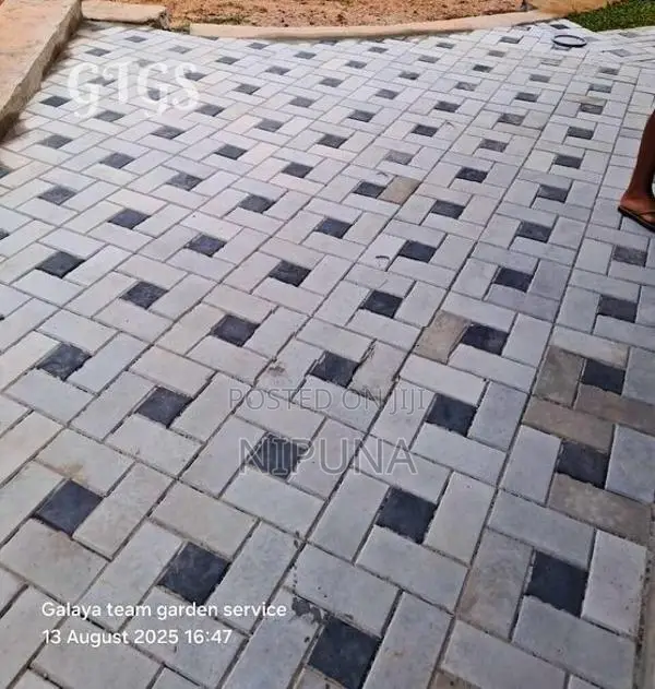 Garden Interlock Stones