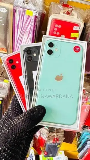 Apple iPhone 11 (Used)
