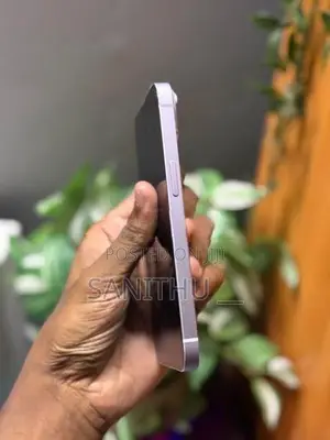 Apple iPhone 14 (Used)