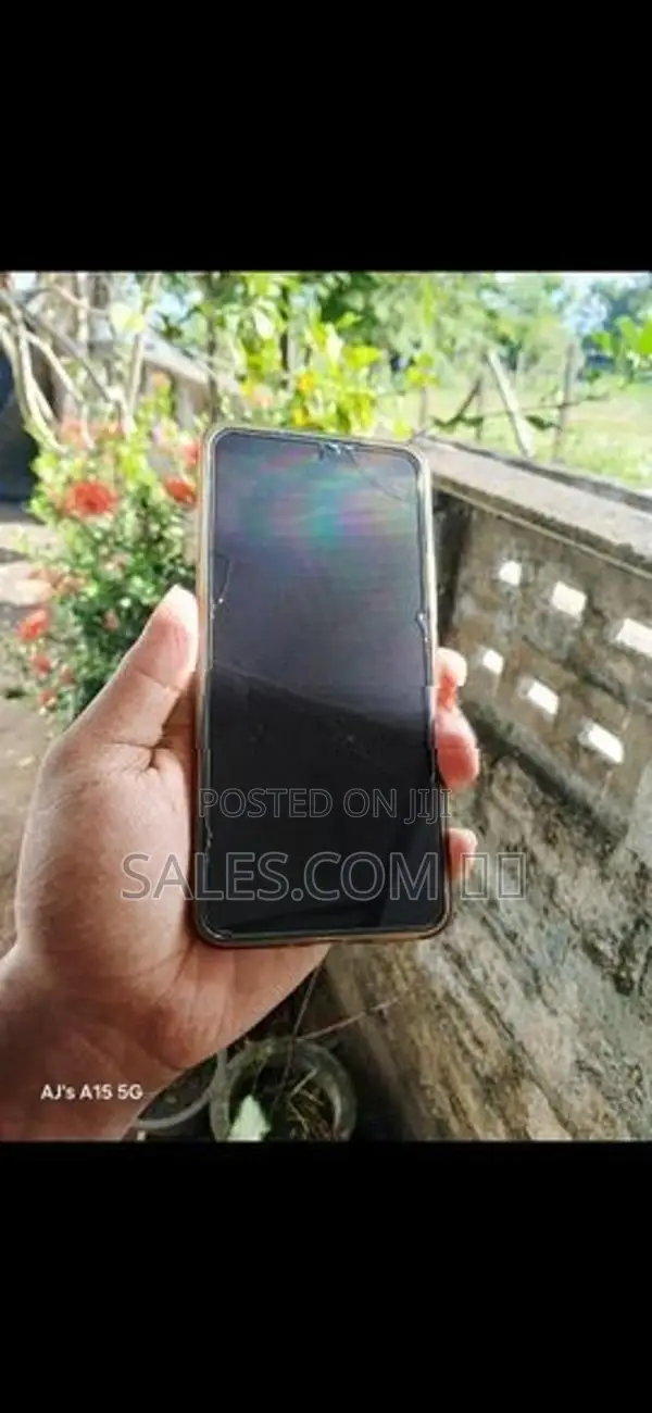 Huawei nova 10 SE 12 (Used)