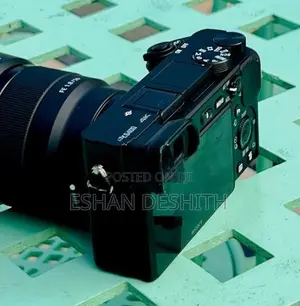 Sony A6400 Mirrorless Camera