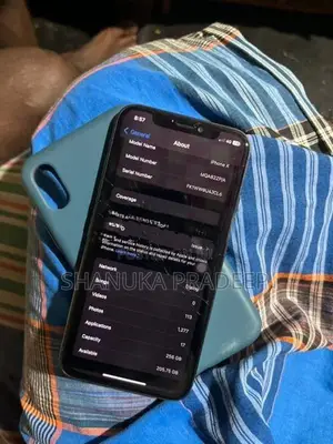 Apple iPhone X (Used)