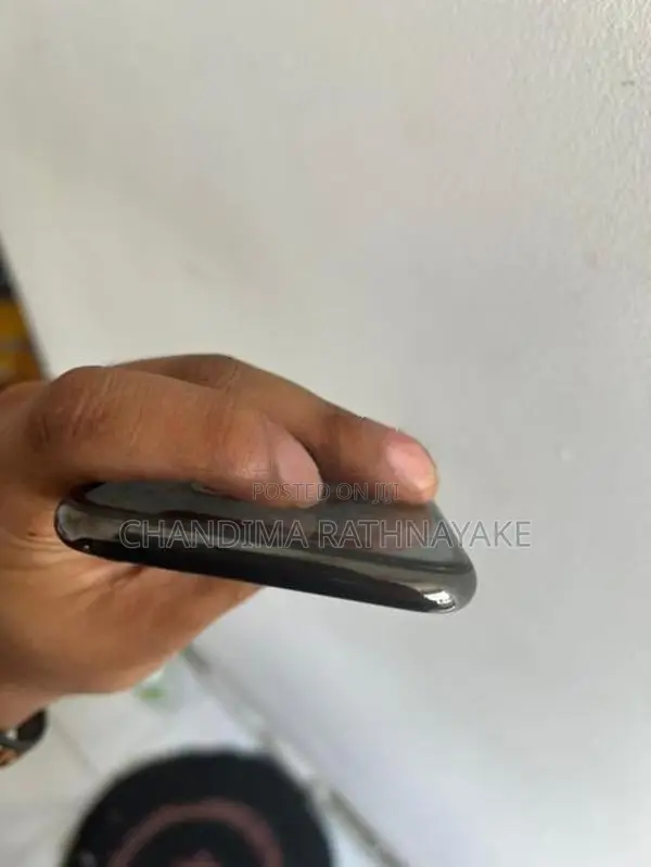 Apple iPhone 11 Pro 256GB (Used)