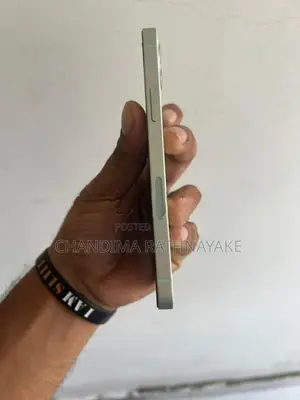 Apple iPhone 12 128GB (Used)