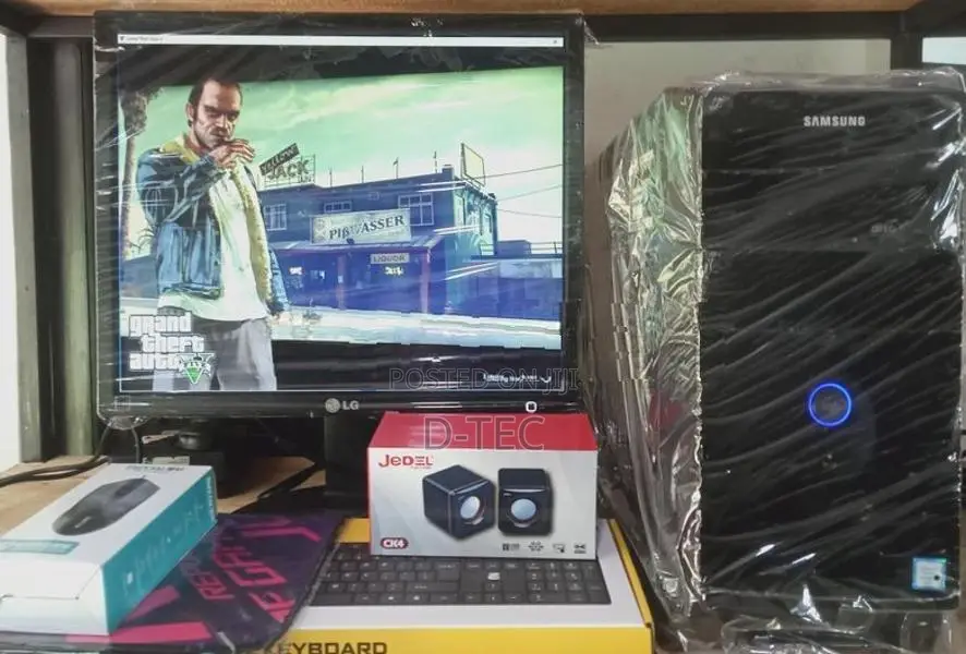 Core i5 4th 4590 3.30 Ghz / 19" LED Screen with Full Set