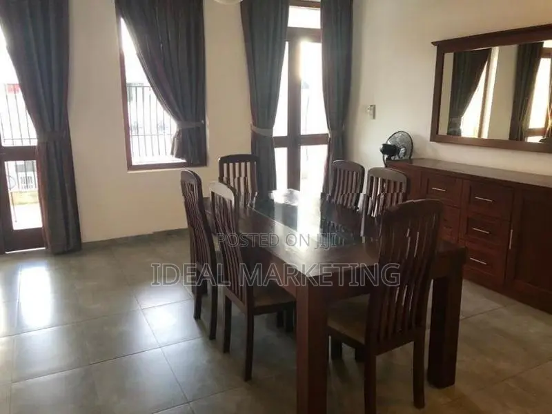 Luxury Apartment Complex for Sale - Colombo 7 (EM662)