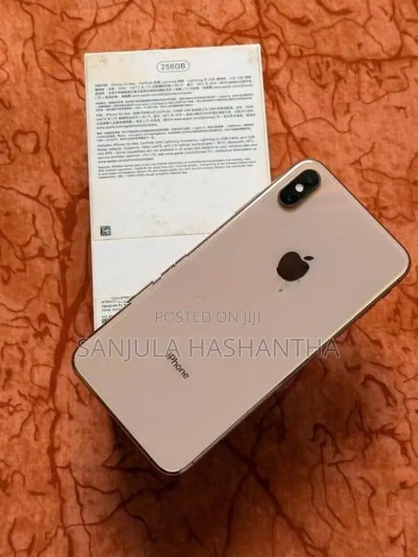 Apple iPhone XS Max (Used)