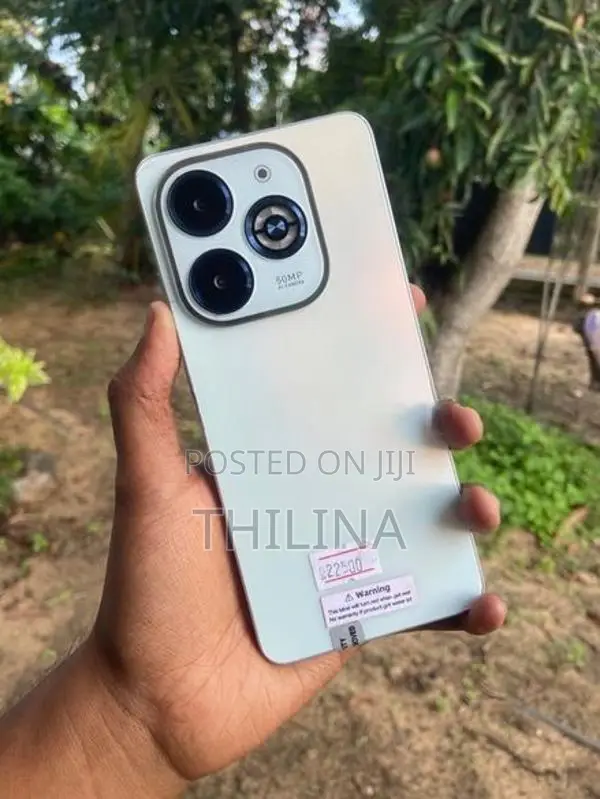 Infinix Smart 8 128GB (Used)
