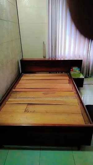Double Bed Wooden