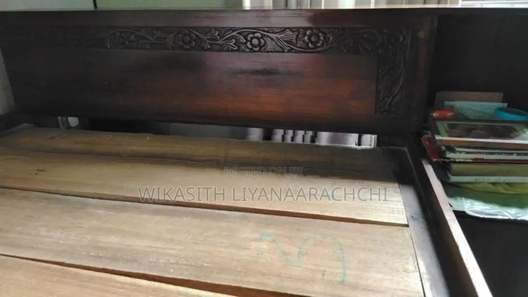 Double Bed Wooden