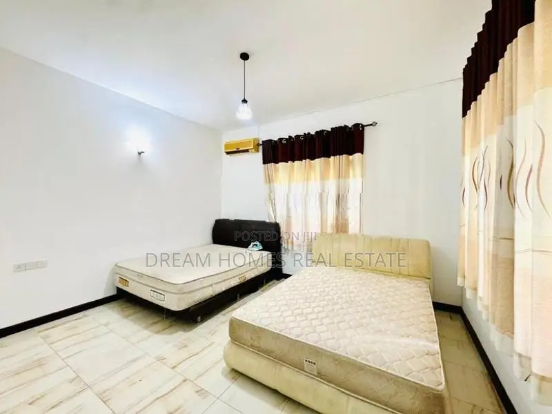 Spacious Family House for Sale in Maharagama