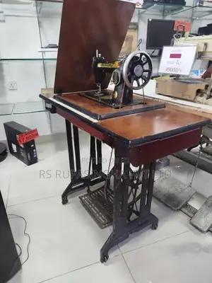 Singer Sewing Machine