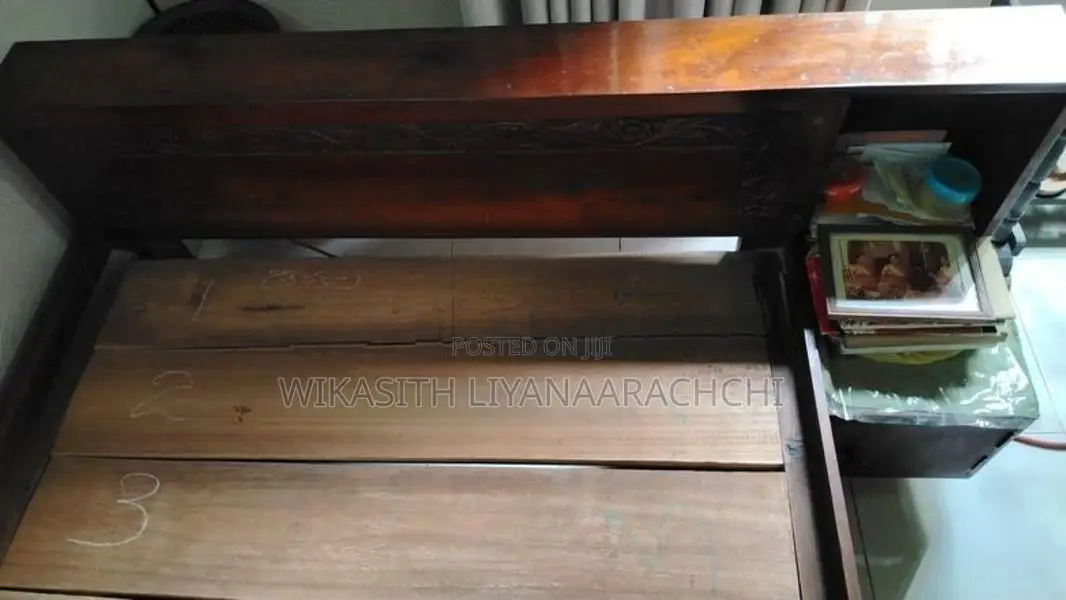 Double Bed Wooden