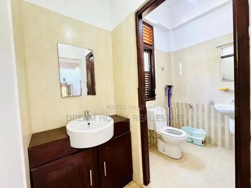Spacious Family House for Sale in Maharagama