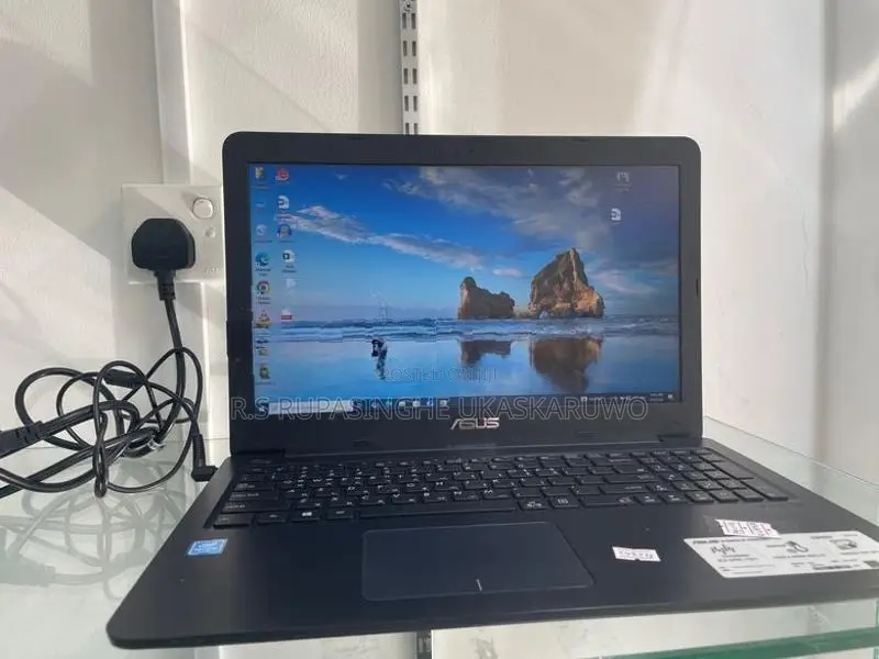 Asus Pentium R Laptop