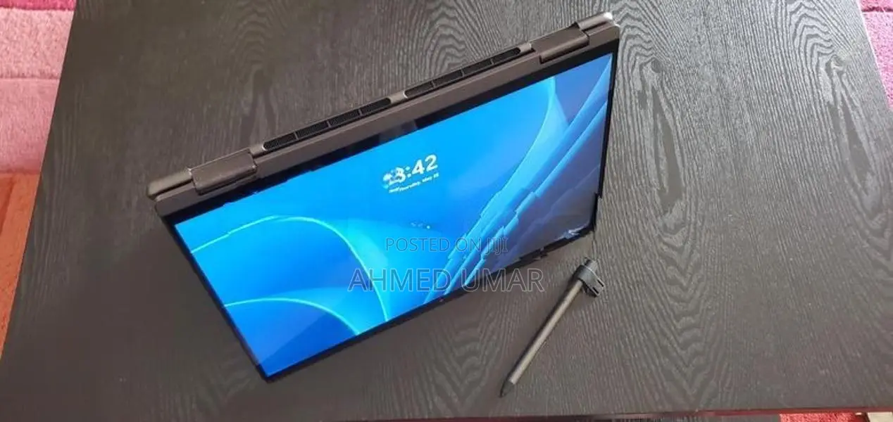 Lenovo Yoga 7 Laptop
