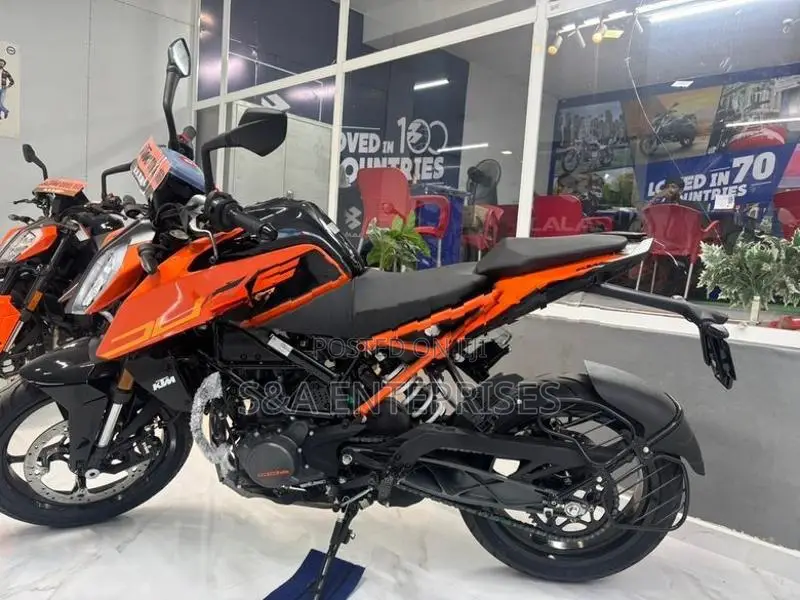KTM Duke 160 2026