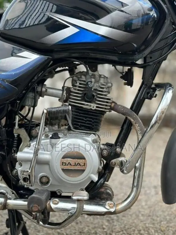 Bajaj CT100 2016