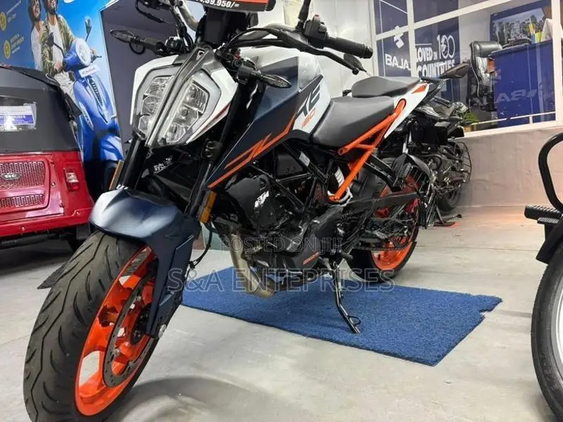 KTM Duke 160 2026
