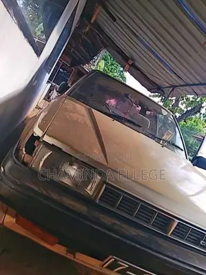 Toyota Carina 1990
