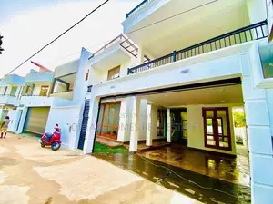 Modern 3 Storied House with All Facilities for Sale – Piliyandala