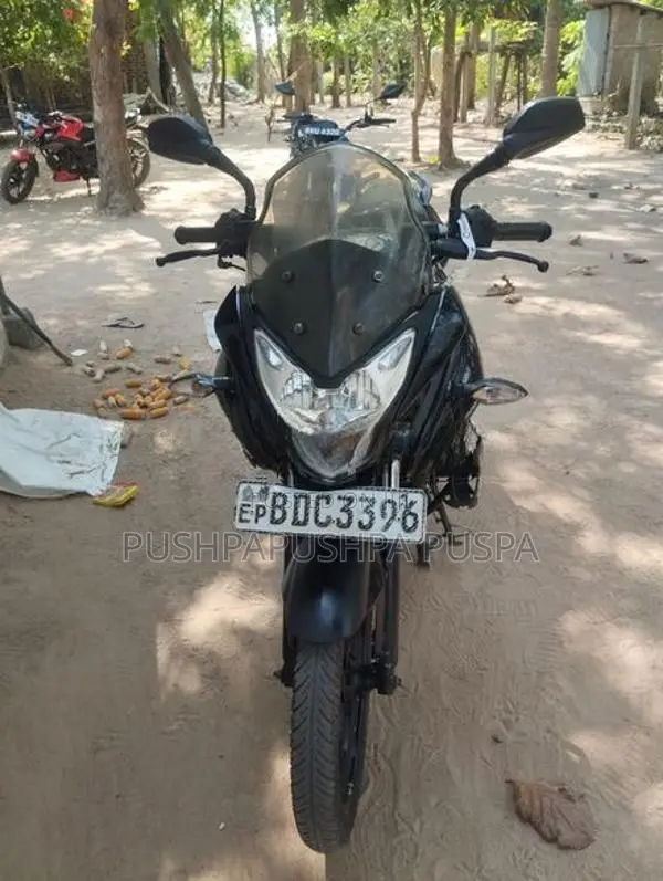 Bajaj Pulsar AS 150 2016