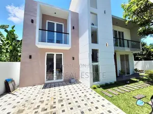 Architecture Designed Super Luxury Three Storey House Piliyandala